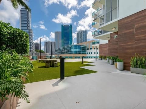 350 S Miami Ave Apt 2214,Miami,FL 33130,USA