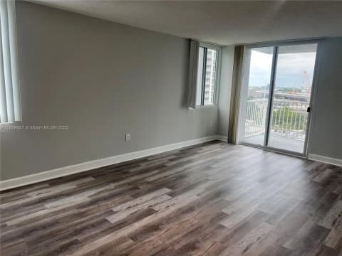 800 N Miami Ave Unit E909,Miami,FL 33136,USA