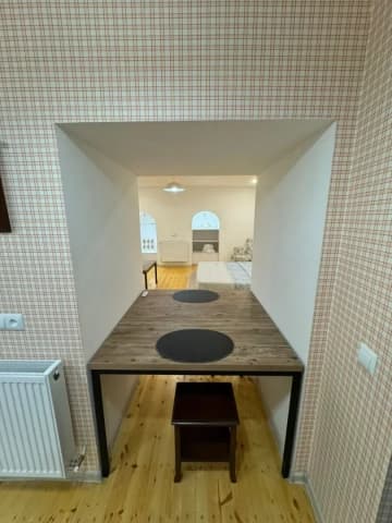 Apartment for sale on Meskhishvili Street in Mtatsminda.