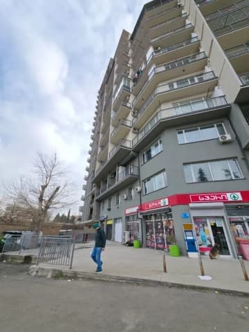 Продається квартира в районі Дігомі
