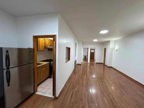 839 53rd Street 1