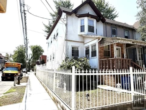 3724 Ave J