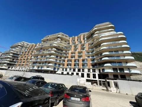 იყიდება ბინა საბურთალოზე