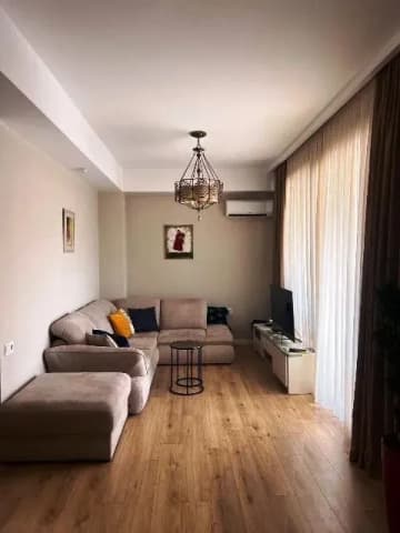 ქირავდება ბინა ვაკეში
