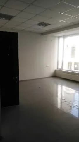 ქირავდება საოფისე ფართი ვაკეში