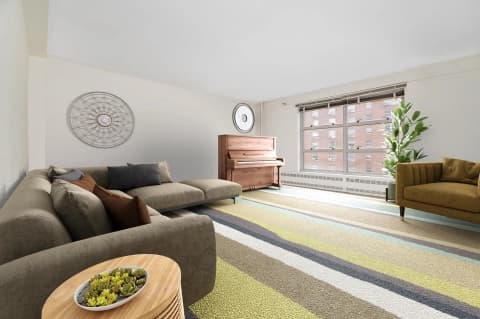80 la Salle Street 16-A