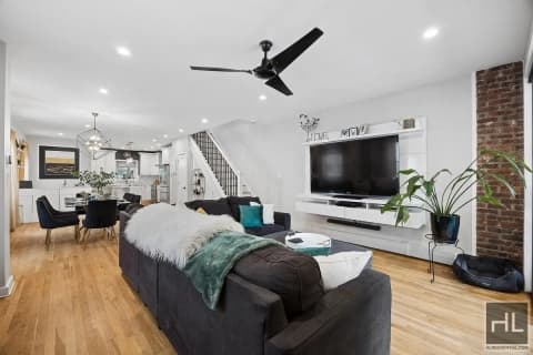 113 Lefferts Avenue