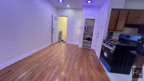 317 E 49th Street 2R