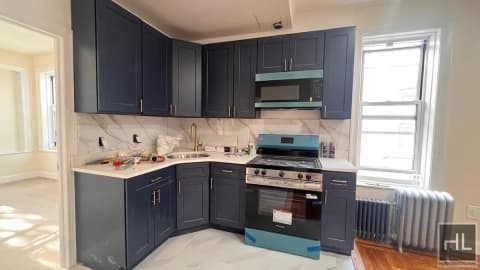 317 E 49th Street 2F