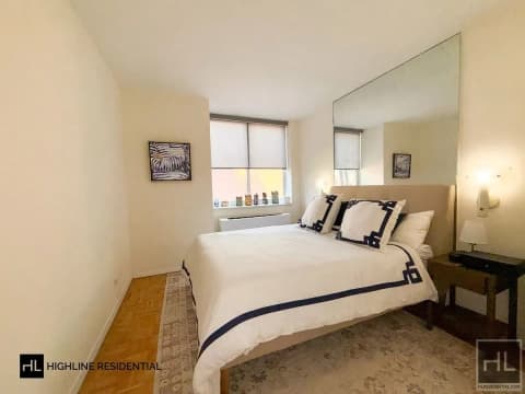 250 E 40th Street 4A