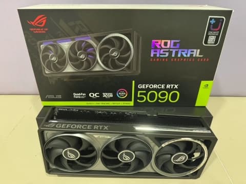 GeForce RTX 5090, RTX 5080, RTX 5070 Ti, RTX 5070, RTX 4090, RTX 4080 Super,  RTX 4080, RTX 4070 Ti Super