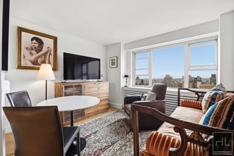 100 W 93rd Street 21E
